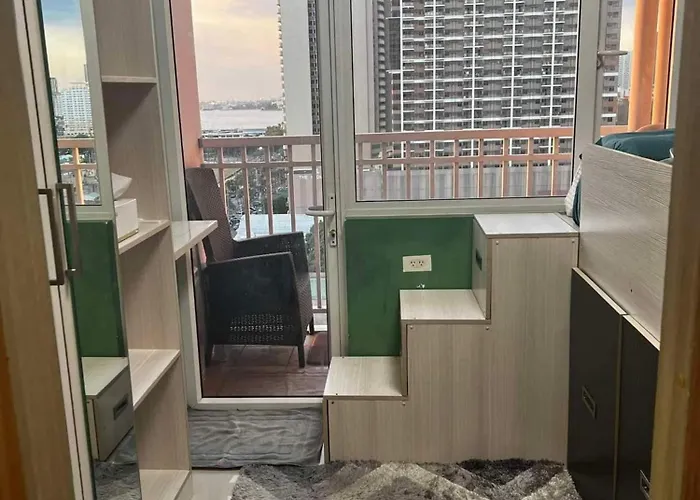 Apartment Breeze Residences